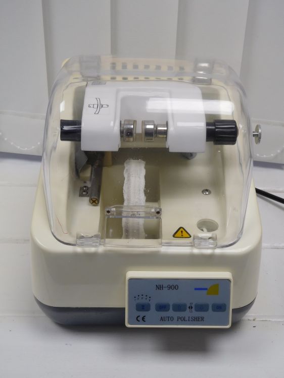 Lens Polisher