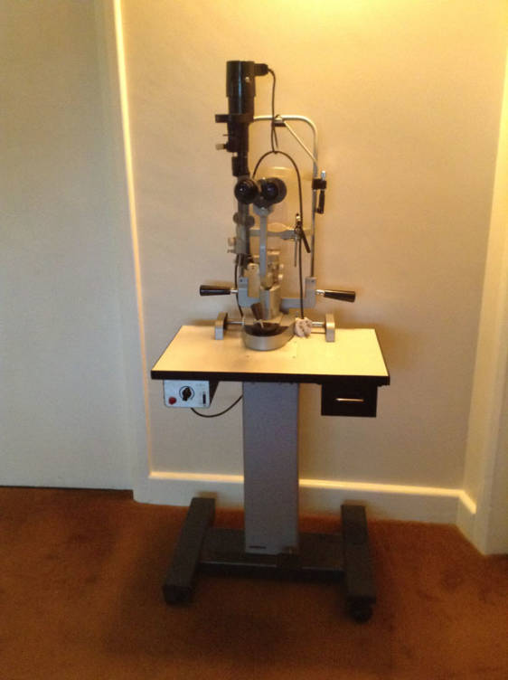INAMI Slit Lamp 911S