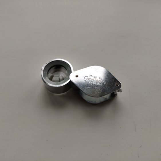 Loupe