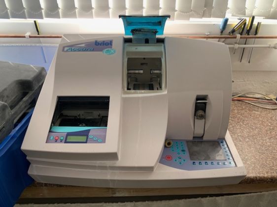 complete lab setup, all in good working order