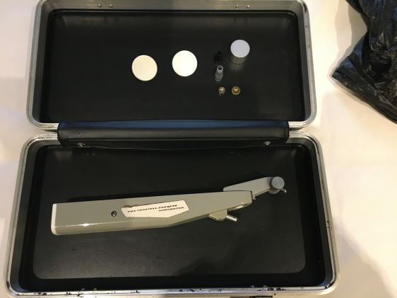 Perkins Tonometer