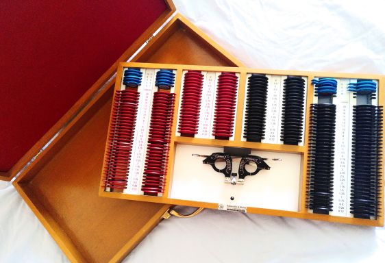 Trial lens set WITH FRAMES