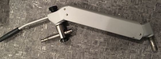 Phoropter arm