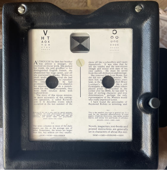 Mallet Near Vision Unit