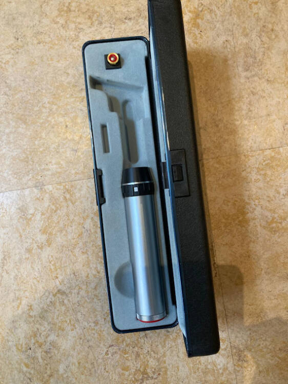 Slimline handle 3.6v , case and bulb 