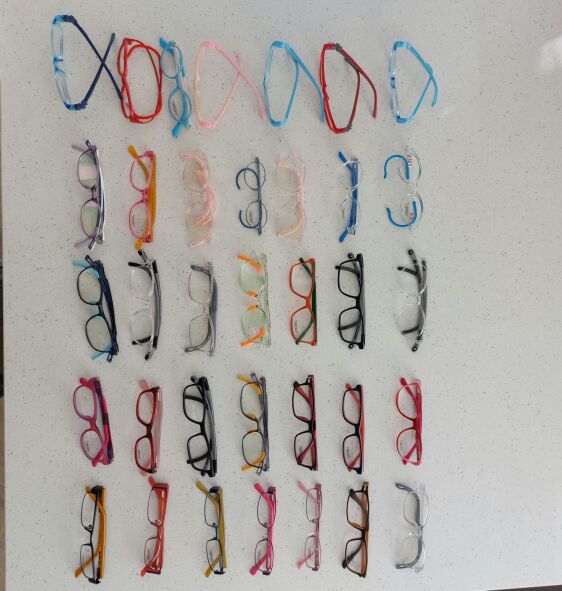 35 Children's frames 