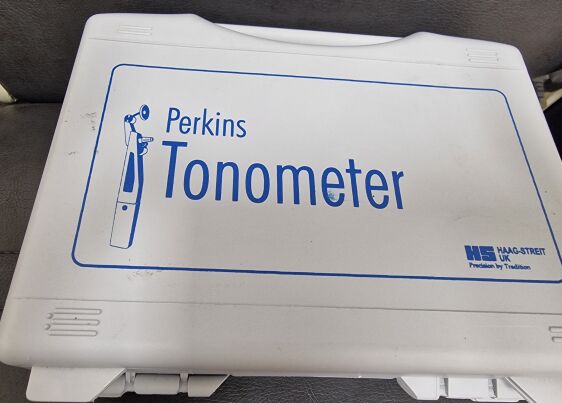 Perkins MK2 Tonometer with calibration kits
