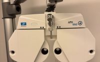 Essilor APH550 Phoropter & CS Pola 600 Test chart