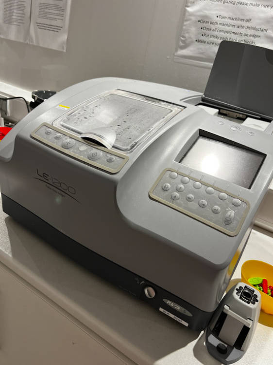 Nidek LE1200 Edger/ ICE Mini+ blocker Used Lens Edgers Lab