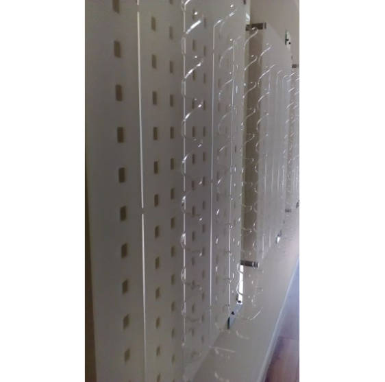 panel display non locking