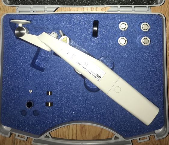 Perkins Tonometer mk2