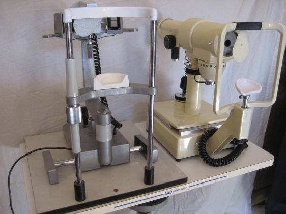 KERATOMETER