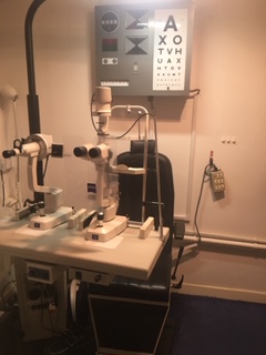 Combi unit with instruments
