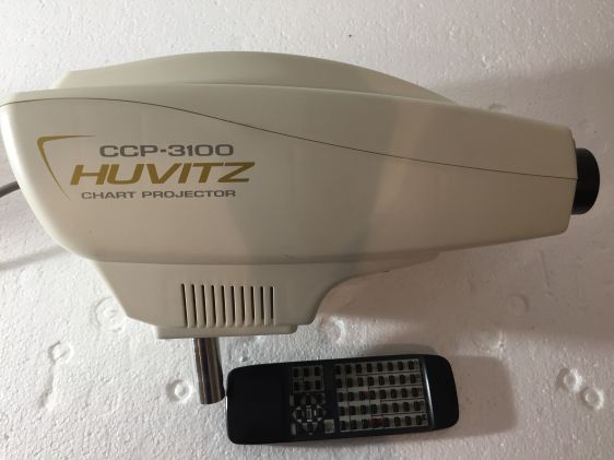 HuvitZ CCP-3100 projector