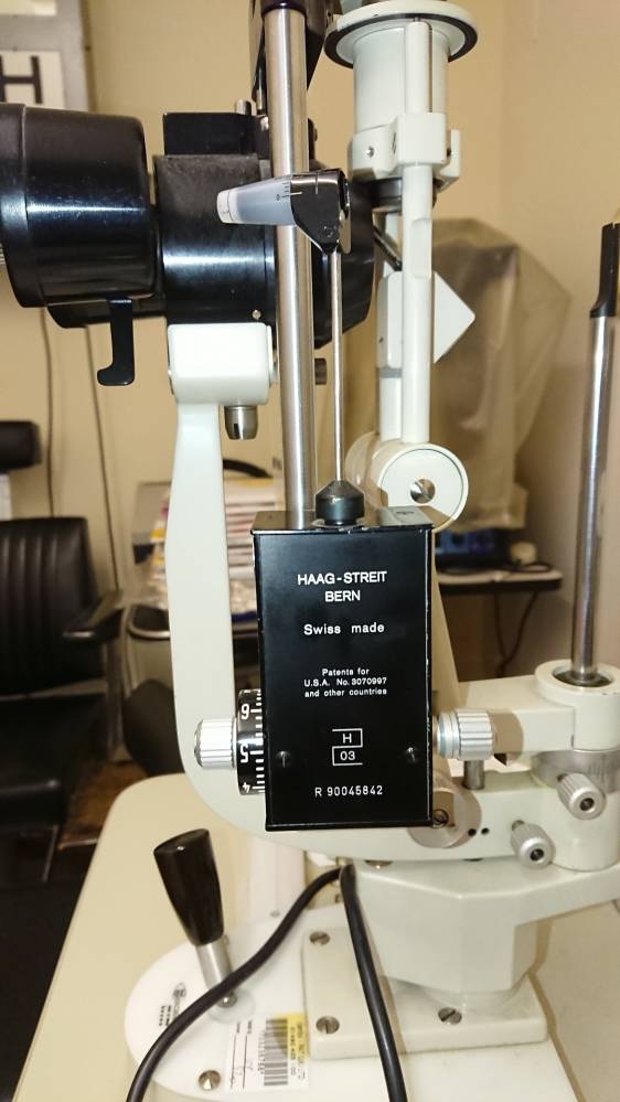  Haag- Streit R type applanation Tonometer