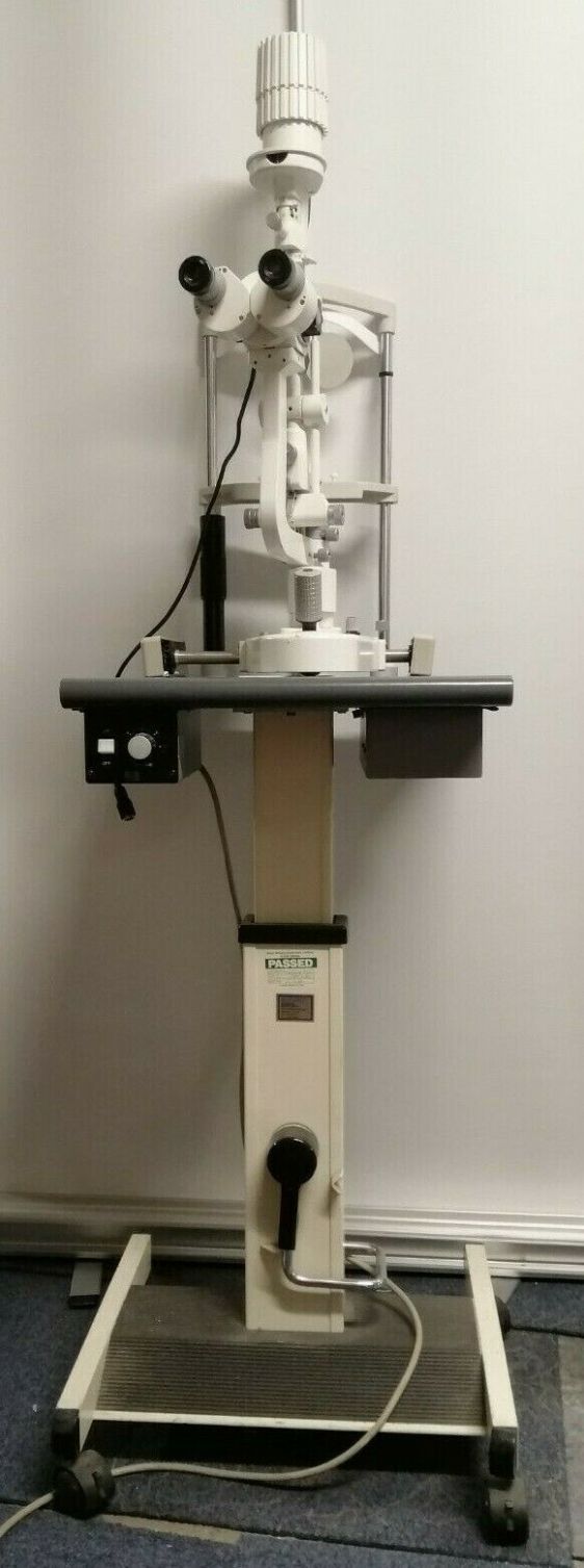 Slit Lamp with a table