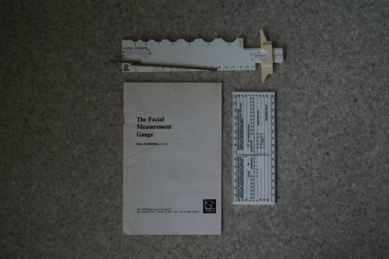 FAIRBANKS FACIAL MEASURMENT GAUGE WITH ABDO RULE