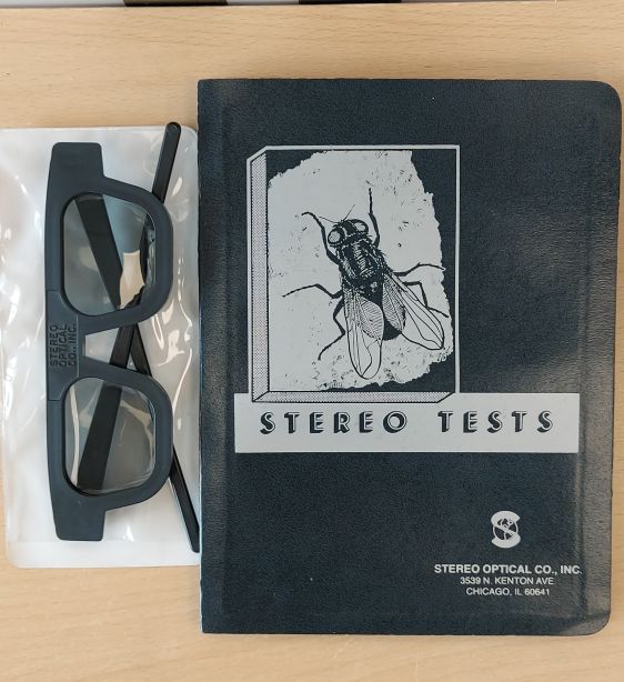 Original Stereo Fly Stereotest and Glasses