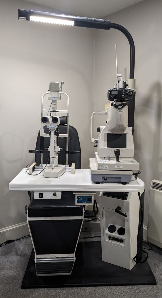 Slit lamp table and chair