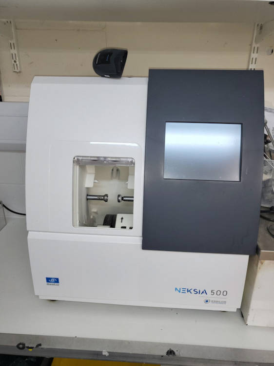 Essilor Neksia 500