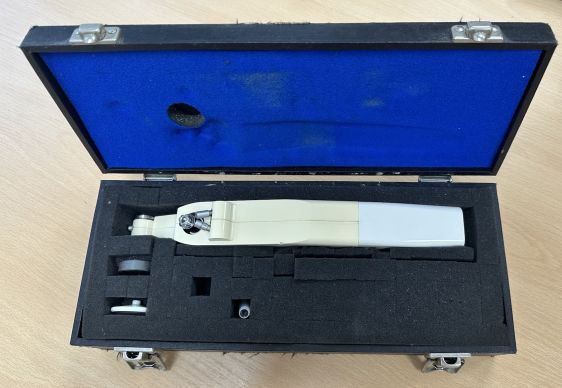 Perkins Tonometer