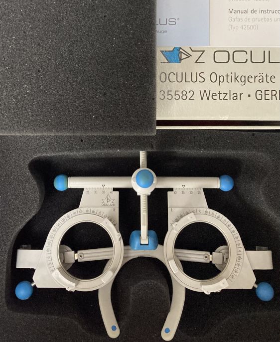 Oculus UB4 universal trial frame MINT condition