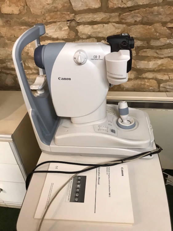Canon CR2 Digital Retinal camera