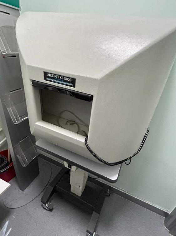 Dicon TKS 5000 with table