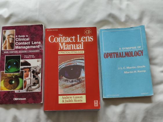Contact Lens and Ophthalmlogy Books