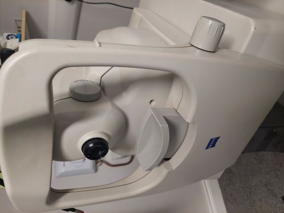 Carl Zeiss Stratus OCT 3000