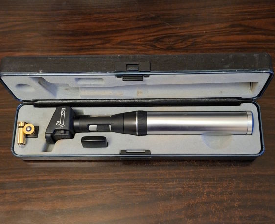 Keeler Vista Spot Retinoscope with Battery Handle