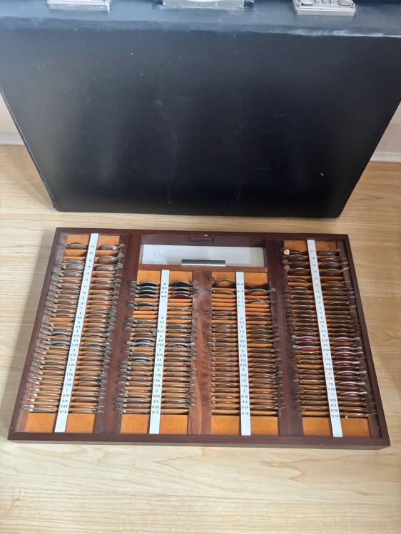 Domicilliary lens kit