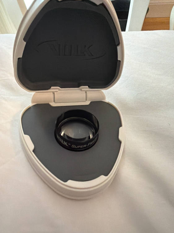 Superfield Volk Lens Black