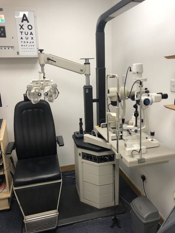 Combi Unit and Keeler Slit Lamp