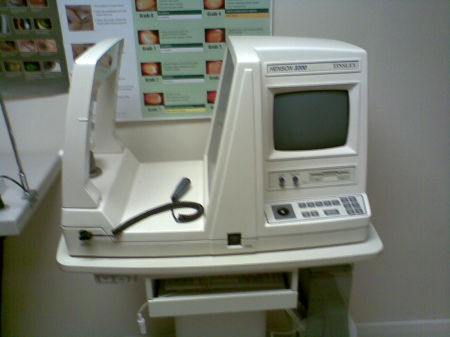 HENSON 3200 VISUAL FIELD SCREENER