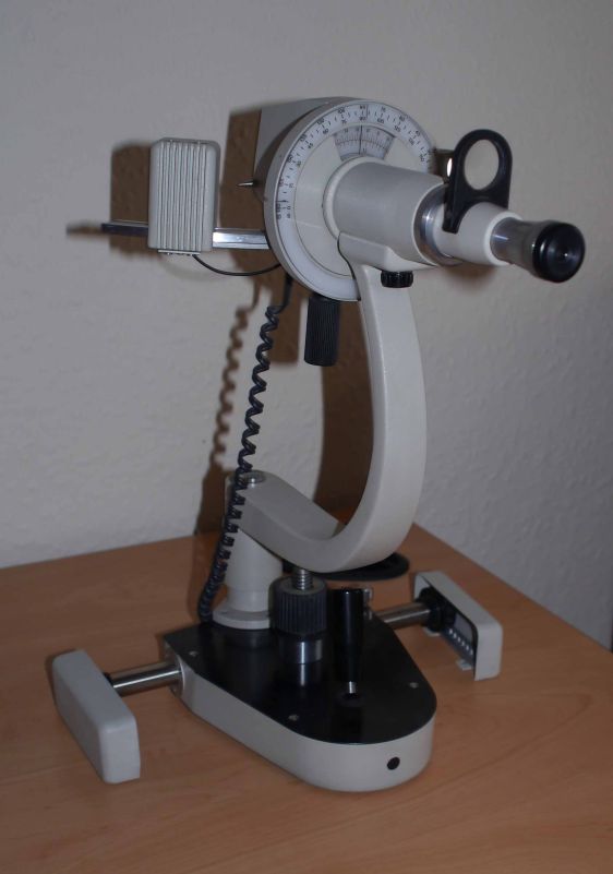 Keratometer